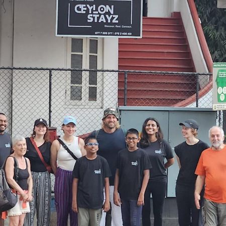 Ceylon Stayz Colombo Buitenkant foto