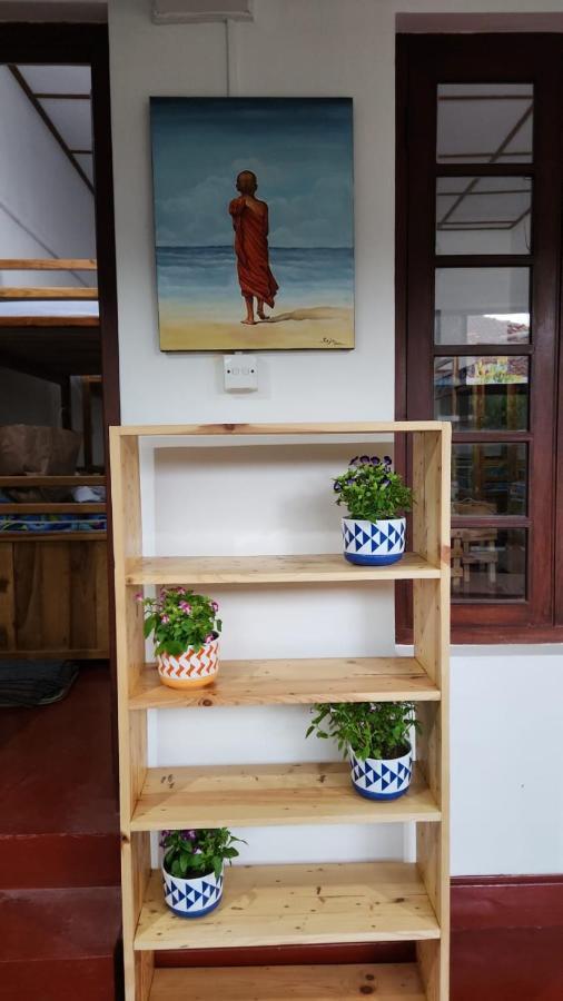 Ceylon Stayz Colombo Buitenkant foto